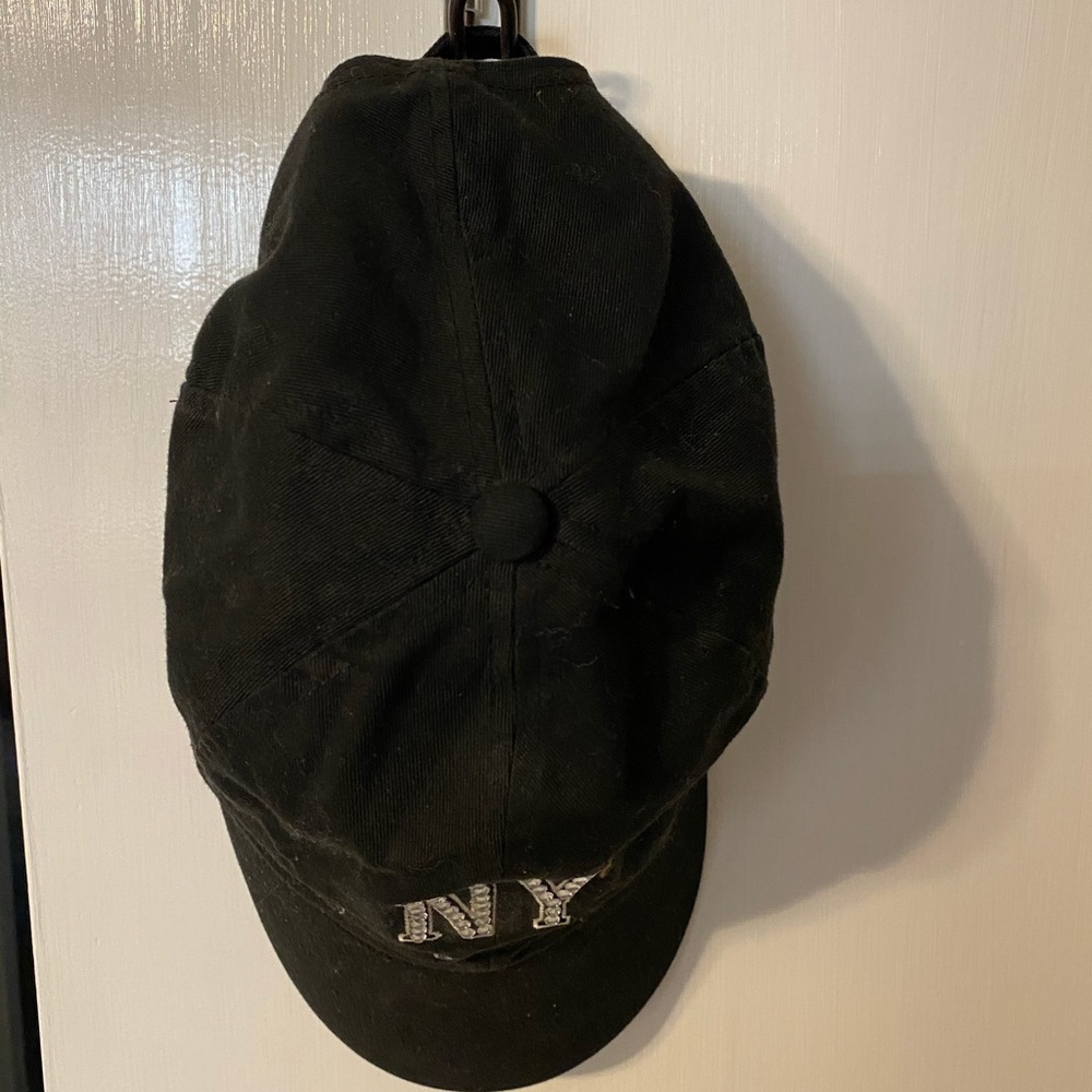 Ball cap adjustable - Picture 2 of 3